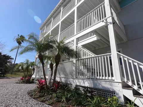 Exterior - 177 Riberia St, Saint Augustine, FL 32084 photo 2 of 11