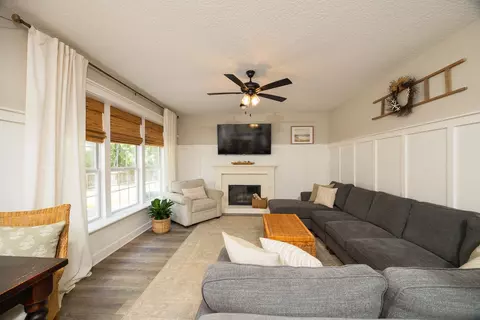 Living - 309 Elza Ln, Saint Augustine, FL 32086 photo 1 of 2