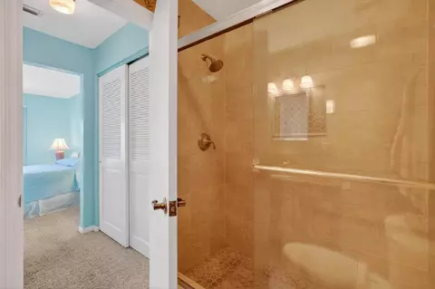 Bath - 890 A1a Beach Blvd Unit Apt 28 Wgarage, Saint Augustine Beach, FL 32080 photo 2 of 4