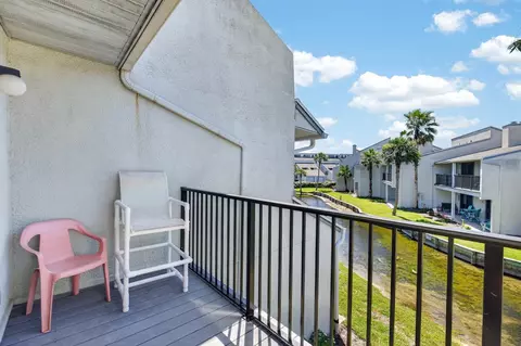 Exterior - 890 A1a Beach Blvd Unit Apt 28 Wgarage, Saint Augustine Beach, FL 32080 photo 7 of 15