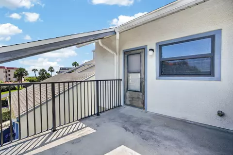 Exterior - 890 A1a Beach Blvd Unit Apt 28 Wgarage, Saint Augustine Beach, FL 32080 photo 8 of 15