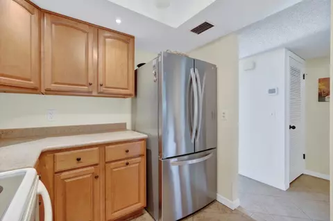 Kitchen - 890 A1a Beach Blvd Unit Apt 28 Wgarage, Saint Augustine Beach, FL 32080 photo 4 of 5