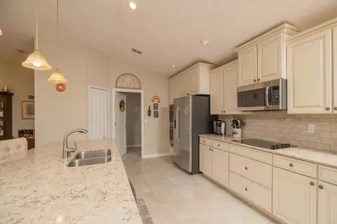 Kitchen - 149 Cereus Ln, Saint Augustine, FL 32086 photo 4 of 7