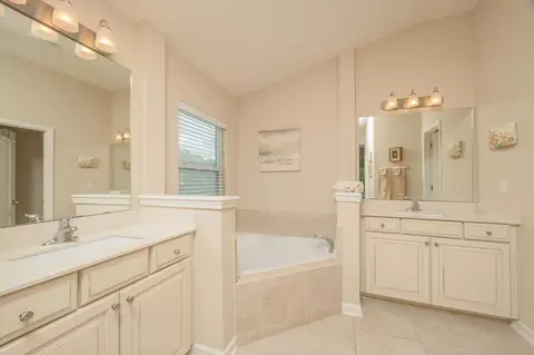 Bath - 149 Cereus Ln, Saint Augustine, FL 32086 photo 1 of 10