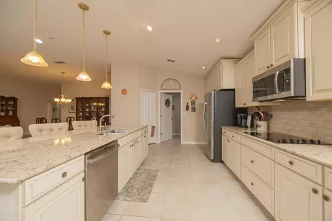 Kitchen - 149 Cereus Ln, Saint Augustine, FL 32086 photo 5 of 7