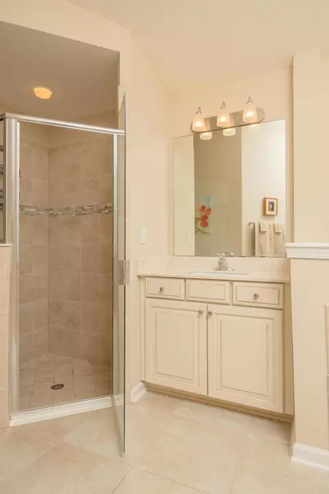 Bath - 149 Cereus Ln, Saint Augustine, FL 32086 photo 4 of 10