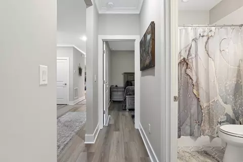 Entry Way - 633 W Pope Rd, Saint Augustine, FL 32080 photo 3 of 4