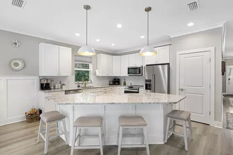 Kitchen - 633 W Pope Rd, Saint Augustine, FL 32080 photo 3 of 4