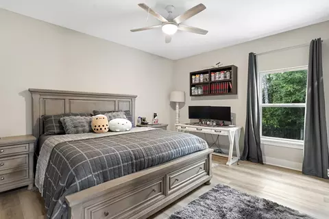 Bedroom - 633 W Pope Rd, Saint Augustine, FL 32080 photo 7 of 8