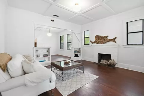 Living - 2717 Usina St, Saint Augustine, FL 32084 photo 1 of 3