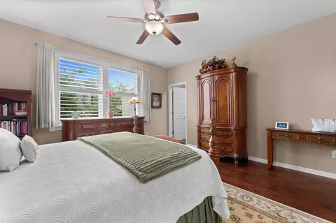 Bedroom - 216 Deerfield Glen Dr, Saint Augustine, FL 32086 photo 2 of 8