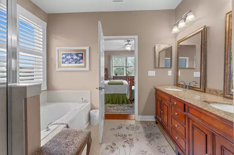 Bath - 216 Deerfield Glen Dr, Saint Augustine, FL 32086 photo 5 of 6