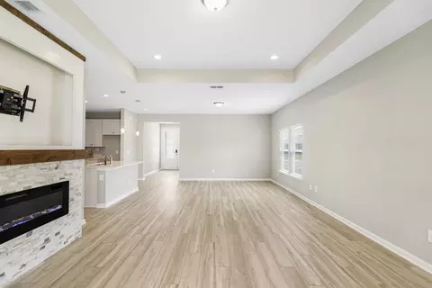 Living - 78 Sandoval Ln, Saint Augustine, FL 32095 photo 4 of 6