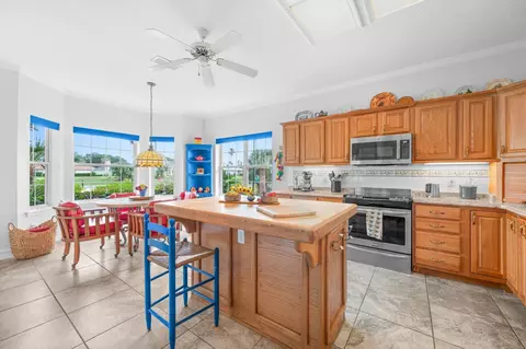 Kitchen - 250 Marshside Dr, Saint Augustine, FL 32080 photo 4 of 6