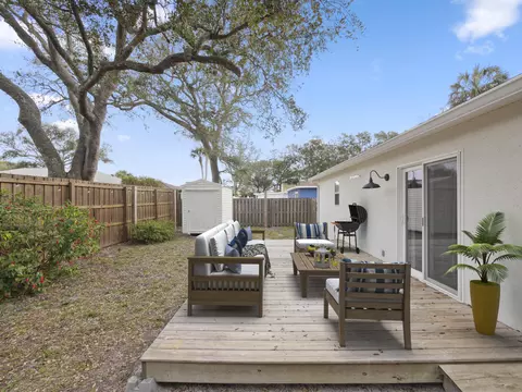 Exterior - 214 4th St, Saint Augustine, FL 32080 photo 1 of 1