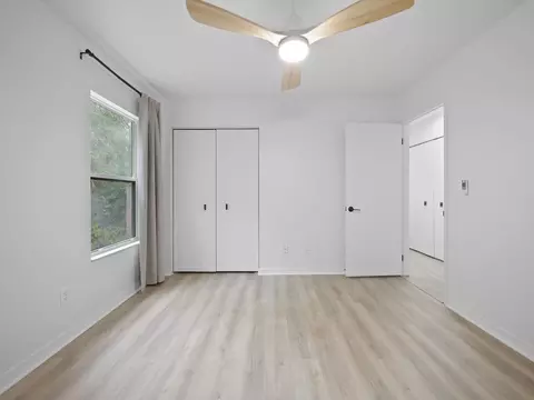 Bedroom - 214 4th St, Saint Augustine, FL 32080 photo 2 of 5