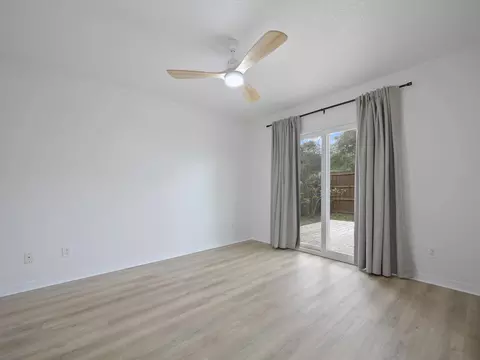 Bedroom - 214 4th St, Saint Augustine, FL 32080 photo 5 of 5