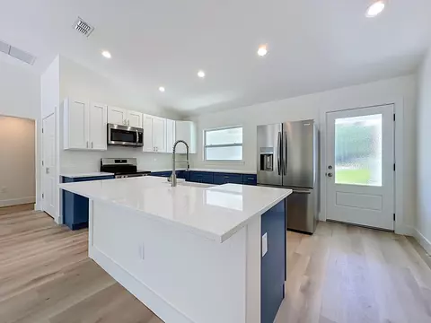Kitchen - 901 Delcie Dr, Saint Augustine, FL 32086 photo 1 of 2