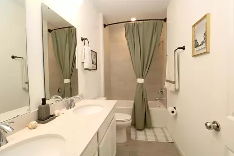 Bath - 21 Beauclair Blvd, Saint Augustine, FL 32084 photo 5 of 6