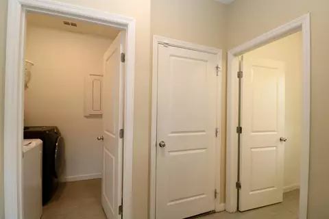 Entry Way - 21 Beauclair Blvd, Saint Augustine, FL 32084 photo 1 of 3