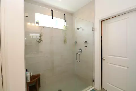 Bath - 21 Beauclair Blvd, Saint Augustine, FL 32084 photo 2 of 6