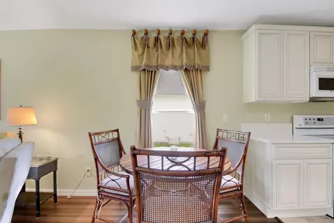 Dining - 965 Wynfield Cir, Saint Augustine, FL 32092 photo 1 of 1