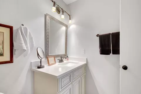 Bath - 965 Wynfield Cir, Saint Augustine, FL 32092 photo 2 of 3