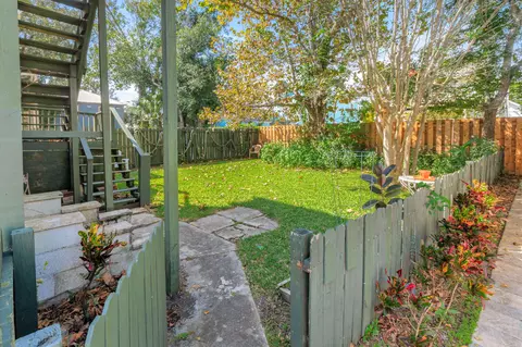 Exterior - 8 Mulvey St, Saint Augustine, FL 32084 photo 9 of 14