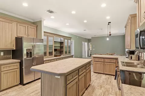 Kitchen - 2100 Tocoi Ter, Saint Augustine, FL 32092 photo 3 of 5