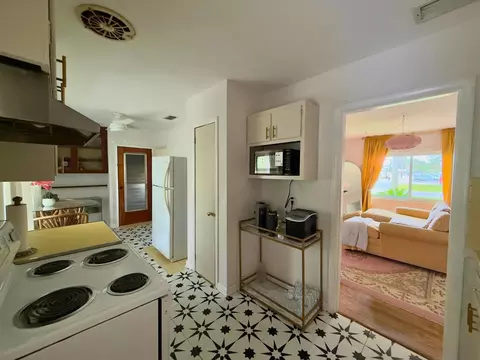 Kitchen - 7 Menendez Rd, Saint Augustine, FL 32080 photo 1 of 5