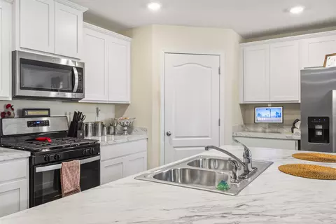 Kitchen - 317 Albacete Rd, Saint Augustine, FL 32084 photo 5 of 5