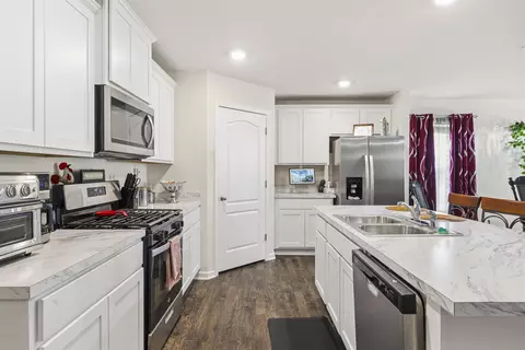 Kitchen - 317 Albacete Rd, Saint Augustine, FL 32084 photo 4 of 5