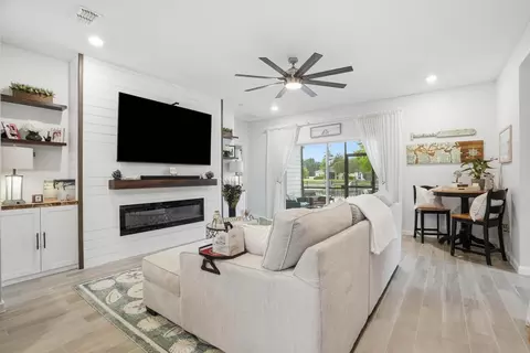 Living - 20 Trumpco Dr, Saint Augustine, FL 32092 photo 2 of 3
