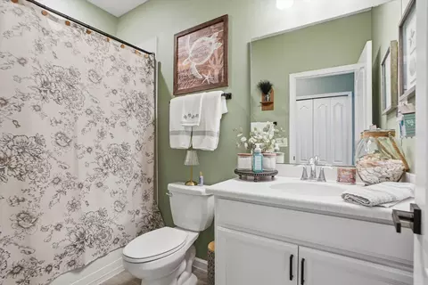 Bath - 20 Trumpco Dr, Saint Augustine, FL 32092 photo 3 of 3