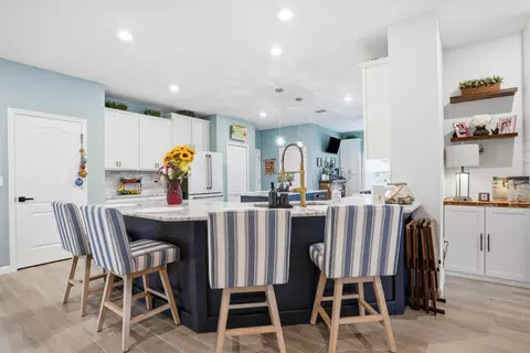 Kitchen - 20 Trumpco Dr, Saint Augustine, FL 32092 photo 2 of 4