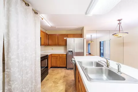 7 Catalonia Ct, Saint Augustine, FL 32086 photo 5