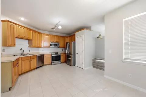 Kitchen - 503 Twenty-second St, Saint Augustine, FL 32084 photo 3 of 3