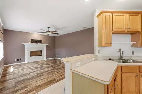 Living - 503 Twenty-second St, Saint Augustine, FL 32084 photo 3 of 8