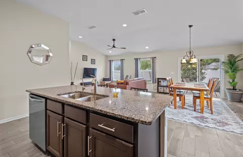 Kitchen - 367 Green Turtle Ln, Saint Augustine, FL 32086 photo 3 of 4
