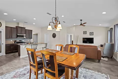 Dining - 367 Green Turtle Ln, Saint Augustine, FL 32086 photo 2 of 2