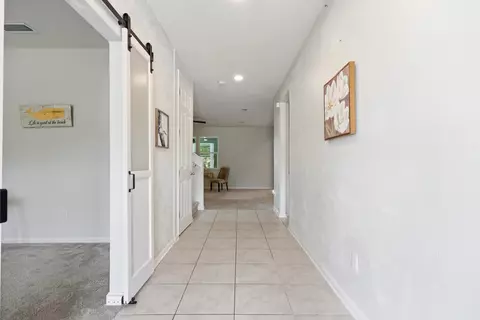 Entry Way - 277 Sandstone Dr, Saint Augustine, FL 32086 photo 1 of 2