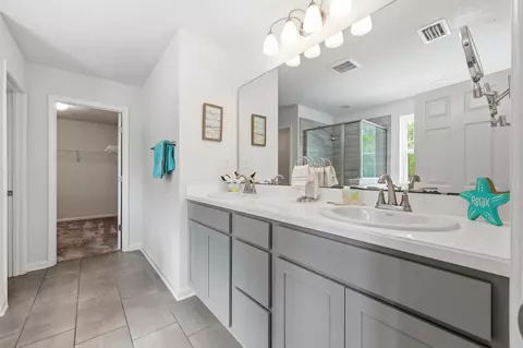 Bath - 277 Sandstone Dr, Saint Augustine, FL 32086 photo 5 of 6