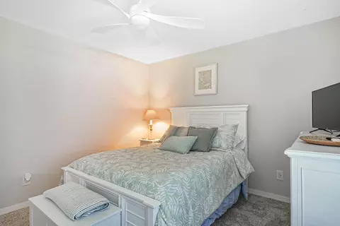 Bedroom - 6 Egret Crest Ln, Saint Augustine, FL 32080 photo 4 of 8