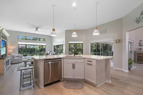Kitchen - 6 Egret Crest Ln, Saint Augustine, FL 32080 photo 5 of 5