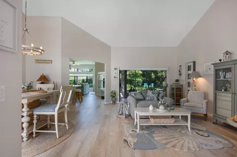 Living - 6 Egret Crest Ln, Saint Augustine, FL 32080 photo 1 of 5