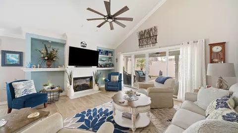 Living - 209 Joey Dr, Saint Augustine, FL 32080 photo 2 of 4