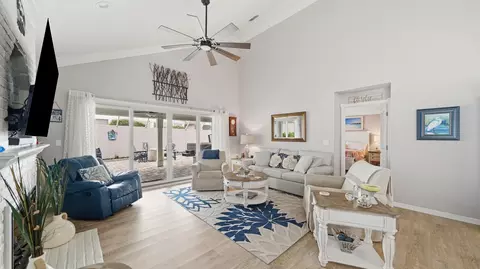 Living - 209 Joey Dr, Saint Augustine, FL 32080 photo 1 of 4