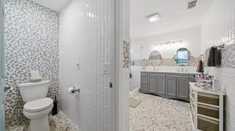 Bath - 209 Joey Dr, Saint Augustine, FL 32080 photo 1 of 8