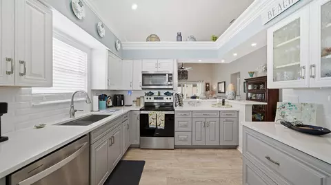 Kitchen - 209 Joey Dr, Saint Augustine, FL 32080 photo 1 of 7