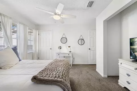Bedroom - 200 16th St UNIT 206B, Saint Augustine, FL 32080 photo 2 of 4